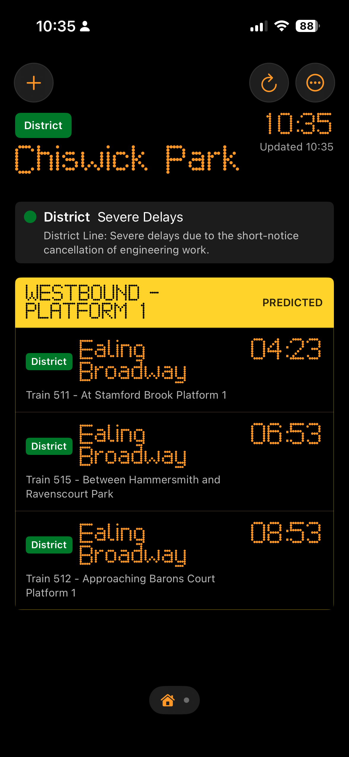 TubeBoard app District line board for Chiswick Park